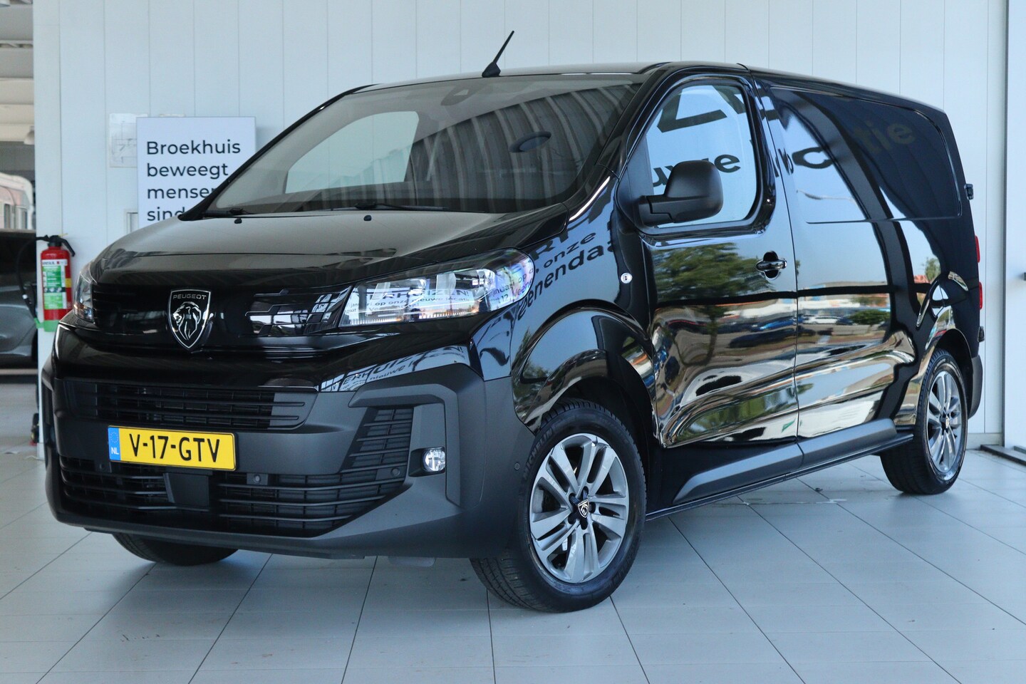 Peugeot Expert - 2.0 BlueHDi 145 S&S L2 | Cruise Control | Betimmering | Camera | Carplay | Climate | Keyle - AutoWereld.nl