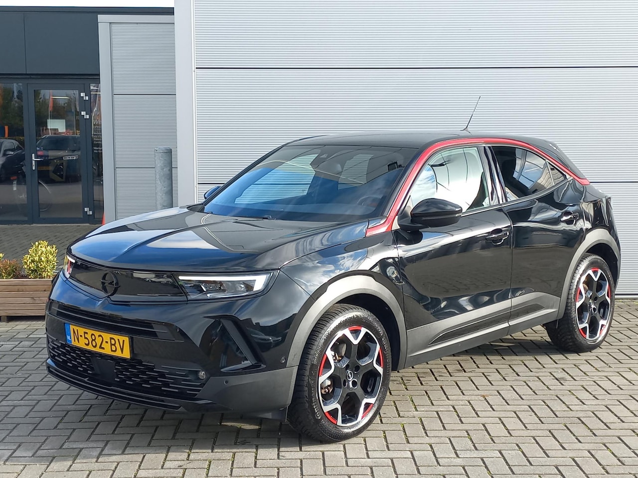 Opel Mokka-e - GS Line 50-kWh 136pk 3-fase | Climate control | Navigatie | 18" Lm velgen | Winterpakket | - AutoWereld.nl