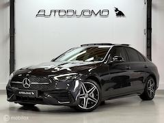 Mercedes-Benz C-klasse - 300 e AMG | Pano | Dodehoek | Camera | Leer/Alcantara | Matrix | Snelladen | Dynamic | Ele