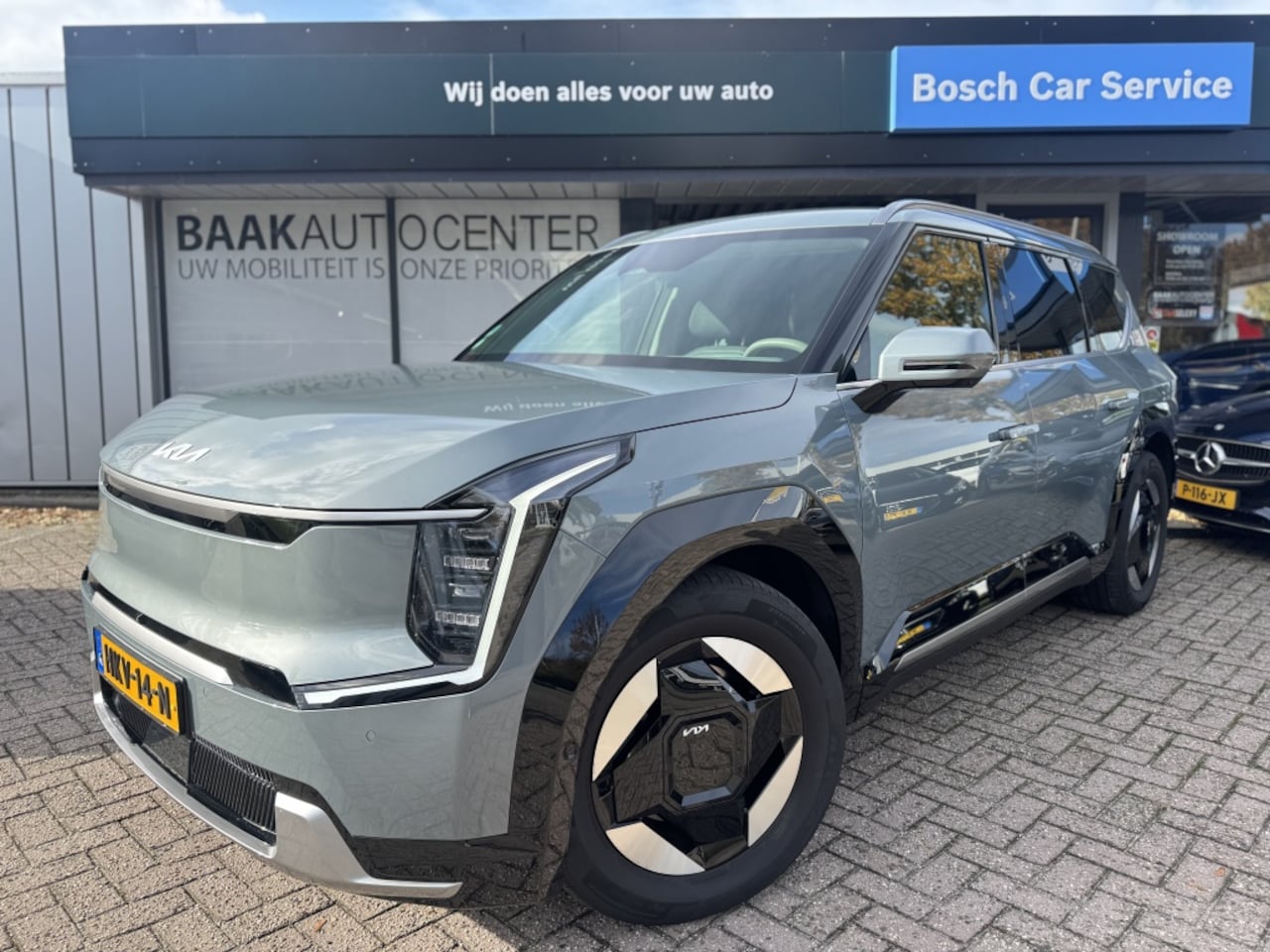 Kia EV9 - Air 99.8 kWh | Leer | 7 Persoons | SOH 100% - AutoWereld.nl