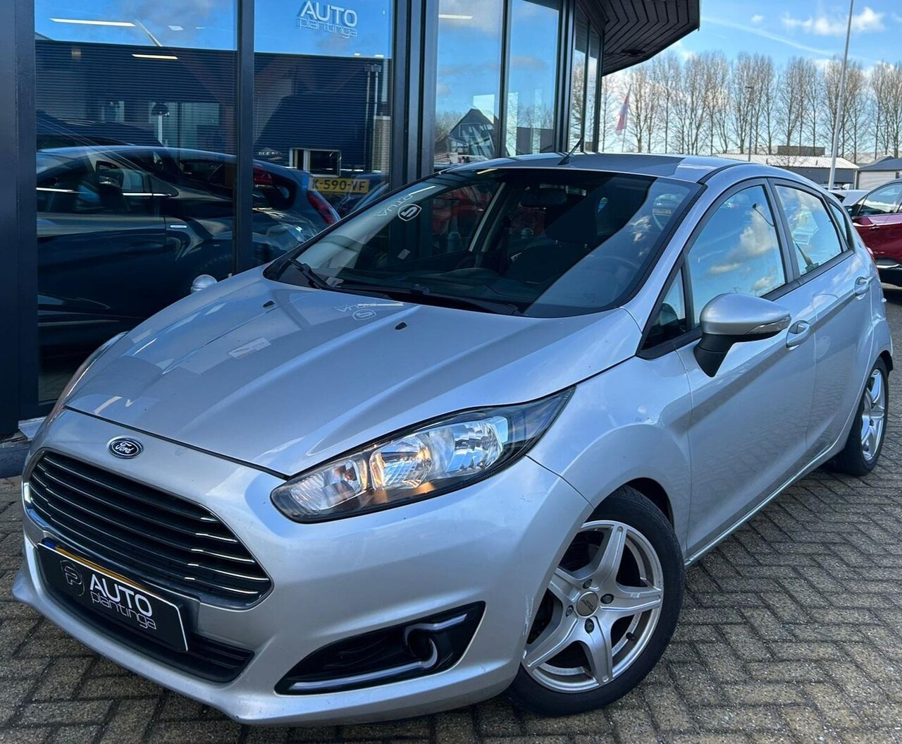Ford Fiesta - 1.0 Titanium Sport 80PK | Zeer Nette Staat | Recent Onderhoud Gehad | Navigatie | Cruise C - AutoWereld.nl