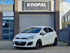 Kia Rio - 1.2 CVVT Super Pack | Keyless | Camera | Clima | NAP