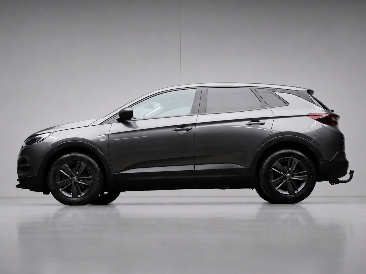 Opel Grandland X - 1.2 Turbo 120 Jaar Edition Sport (APPLE CARPLAY,NAVI,CAMERA,STOELVERWARMING,CLIMATE,CRUISE - AutoWereld.nl