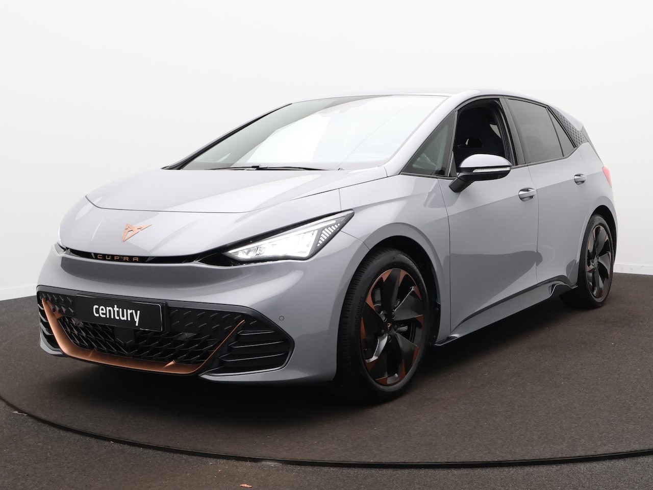 CUPRA Born - 63 kWh | Elek. Stoelen | 360 Camera | Stoelverwarming | Side Assist - AutoWereld.nl
