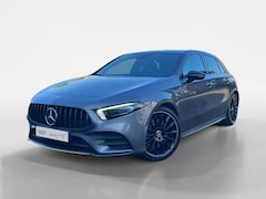 Mercedes-Benz A-klasse - 250 Premium Plus | AMG Pakket | Panoramadak | Achteruitrijcamera | Stoelverwarming | 12 ma