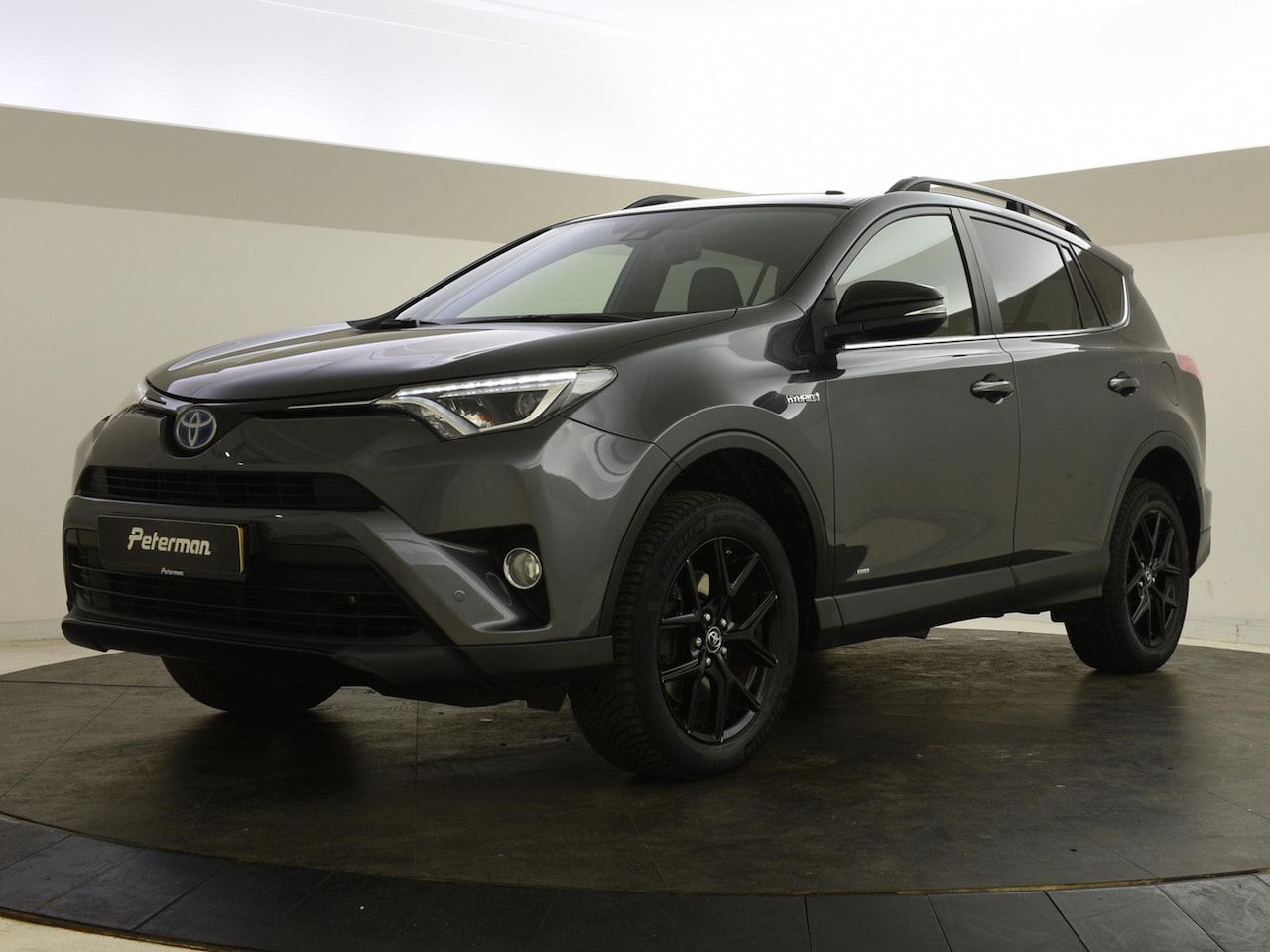 Toyota RAV4 - 2.5 Hybrid Style | Panorama | Trekhaak | Elektr. a. klep - AutoWereld.nl