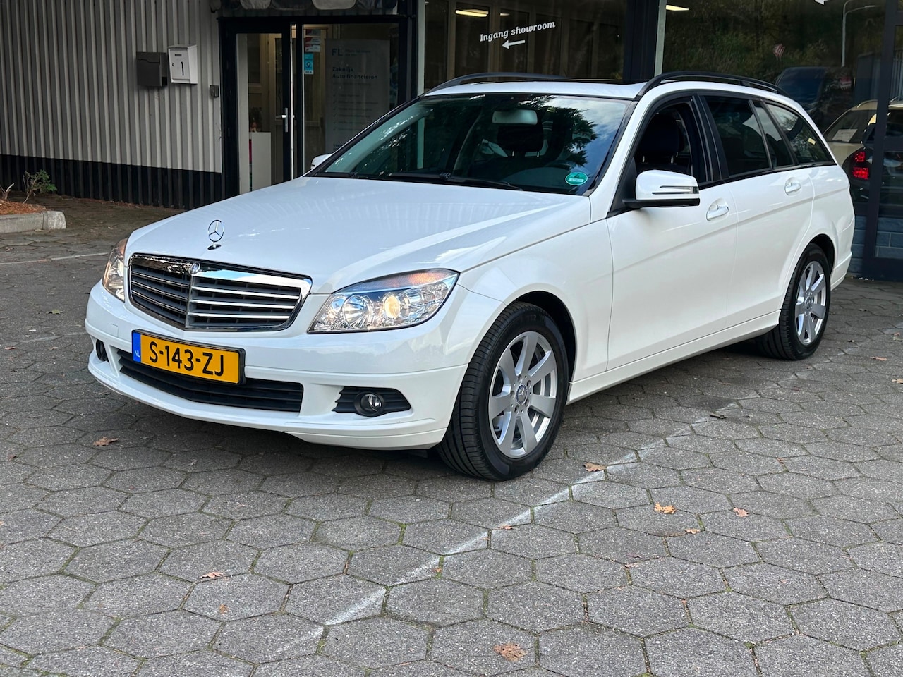 Mercedes-Benz C-klasse Estate - 200 CDI / Automaat /Airco/Schuifdak/129548KM/ - AutoWereld.nl