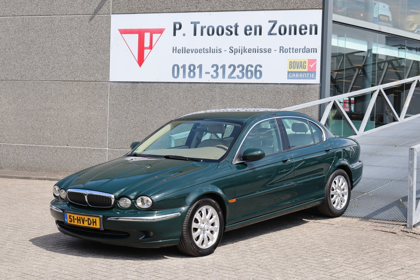 Jaguar X-type - 2.5 V6 Executive nette en mooie staat *meeneemprijs* apk juli-2027 - AutoWereld.nl
