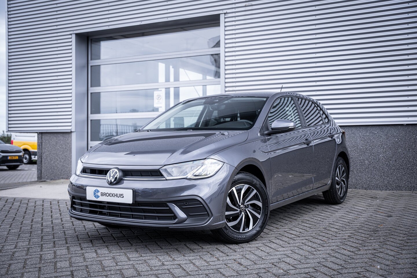 Volkswagen Polo - Life Edition | 'App-Connect' smartphone integratie | Airconditioning automatisch (Climatro - AutoWereld.nl