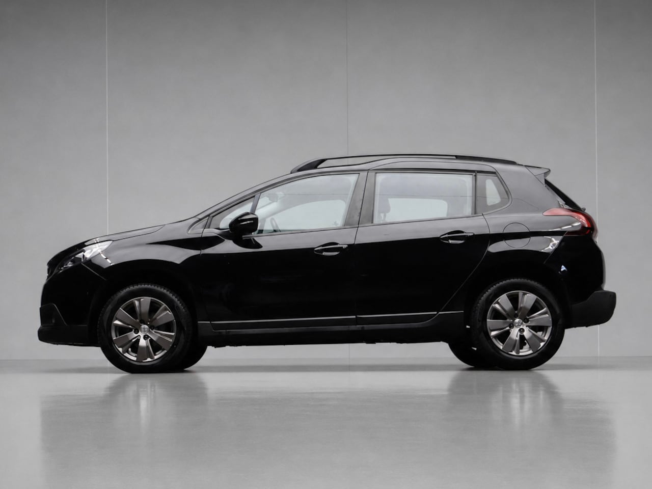 Peugeot 2008 - 1.2 PureTech Blue Lion Sport (APPLE CARPLAY,NAVI,PDC,CLIMATE,CRUISE,LED,SPORTSTOELEN,LM VE - AutoWereld.nl