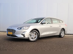 Ford Focus Wagon - 1.0 EcoBoost Hybrid Trend Edition Business 125PK Trekhaak Navigatie Achteruitrijcamera Vir