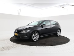 Volkswagen Golf - 1.0 TSI Connected Series Automaat, Navigatie, Airco