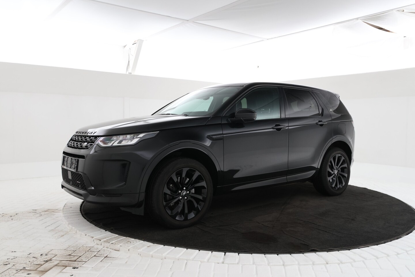 Land Rover Discovery Sport - P300e 1.5 R-Dynamic S Full black, Panorama, Climate, - AutoWereld.nl