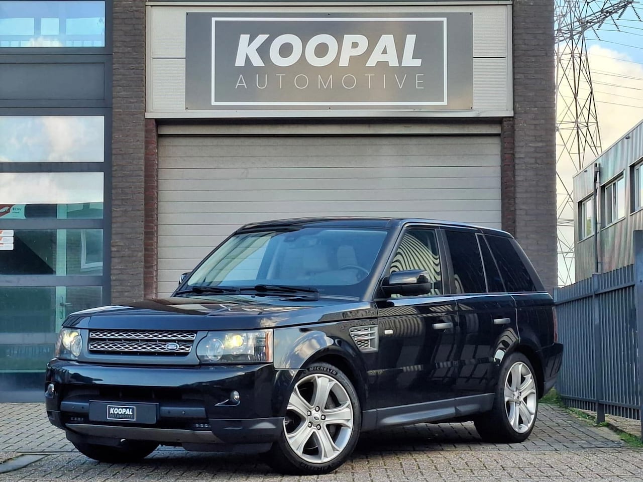 Land Rover Range Rover Sport - 5.0 V8 Supercharged | Cold Climate | Koelkast | Trekhaak - AutoWereld.nl