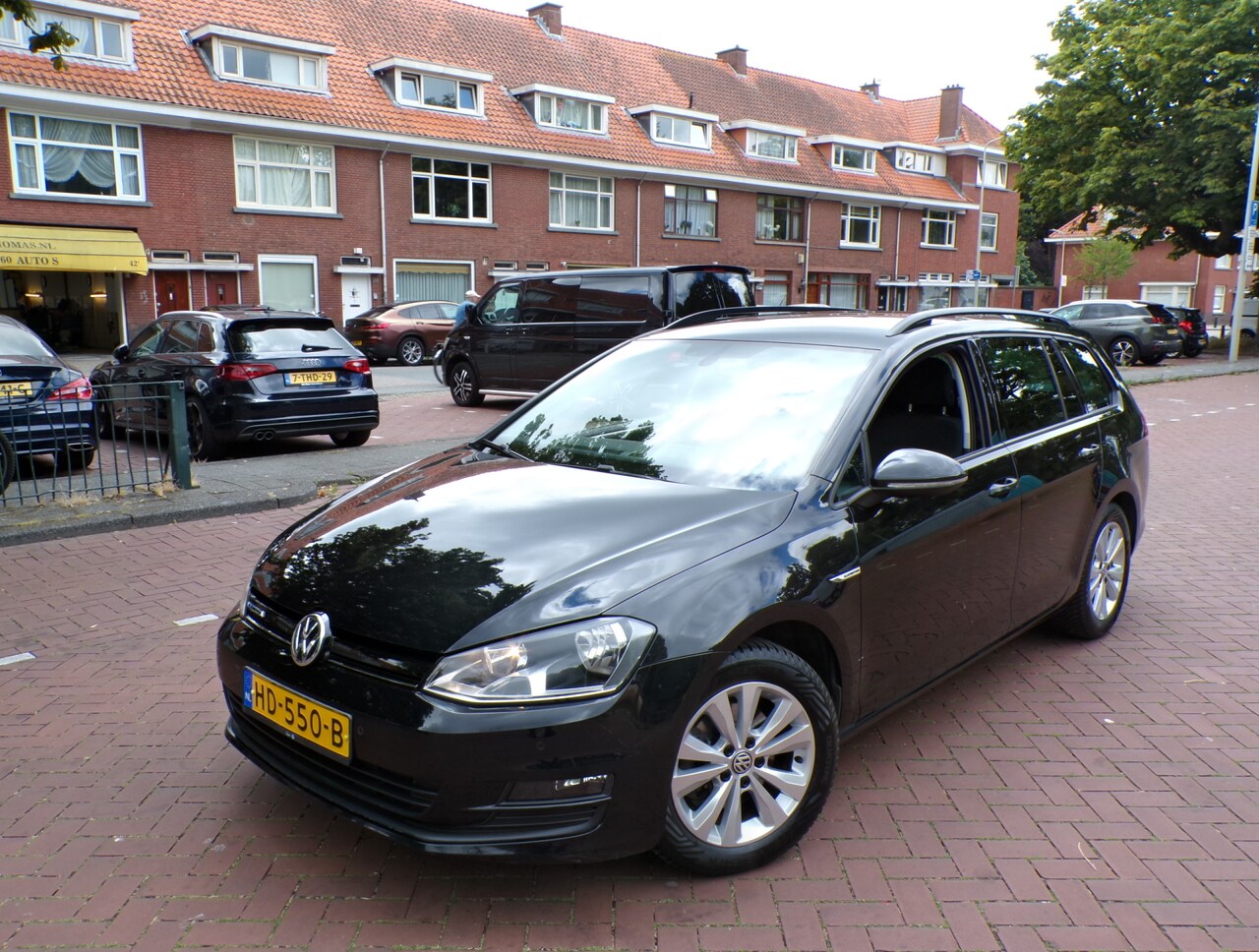 Volkswagen Golf Variant - 1.0 TSI Comfortline 116 PK NAVIGATIE TELEFOON CRUISECONTROL NL AUTO... - AutoWereld.nl