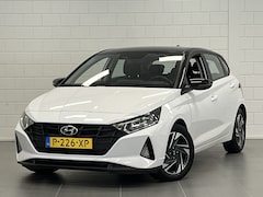 Hyundai i20 - 1.2 MPI Comfort TWO TONE | APPLE / ANDROID NAVIGATIE | AIRCO | DEALER ONDERHOUDEN