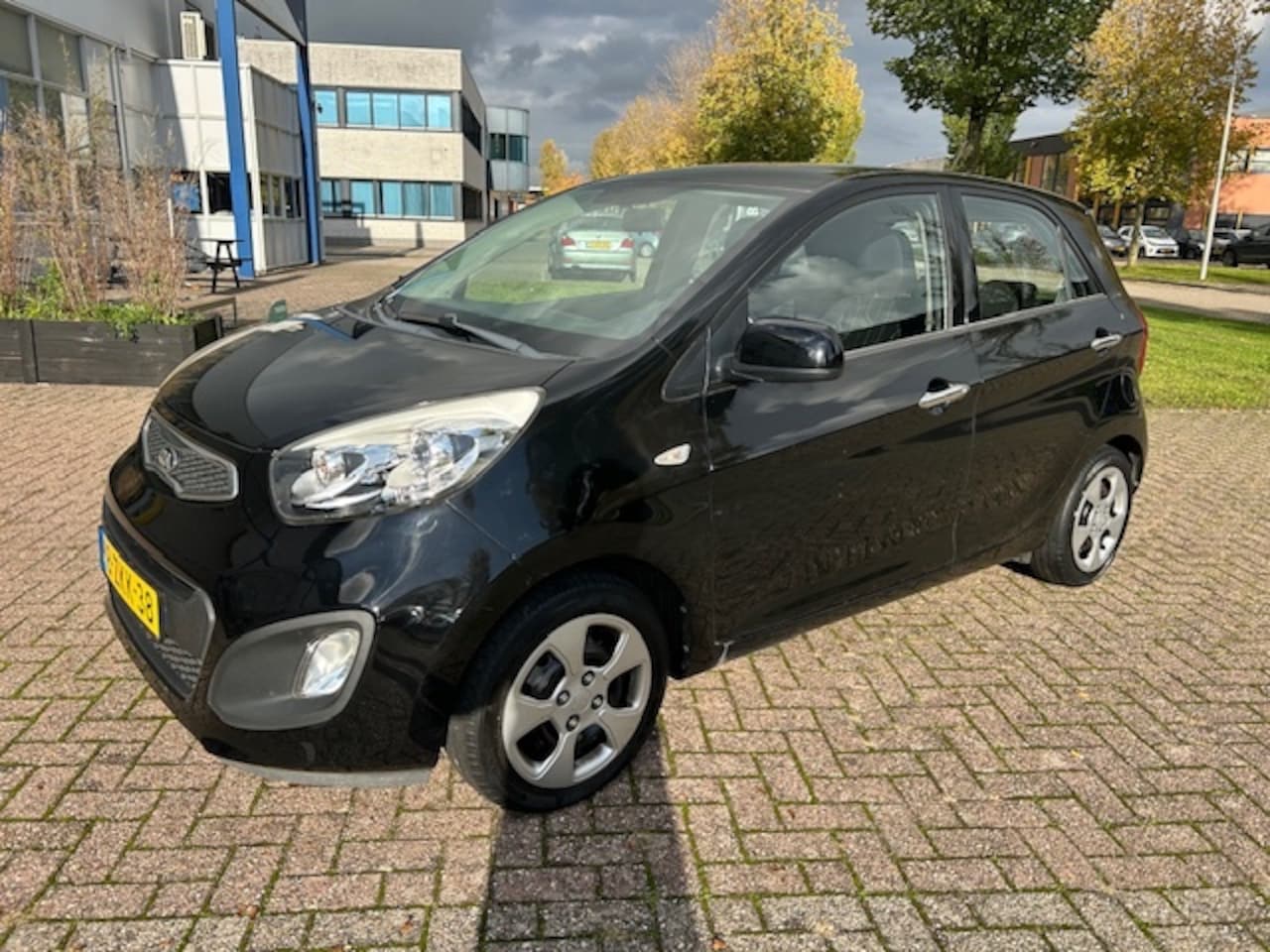 Kia Picanto - 1.0 CVVT BusinessL. LED AIRCO NAVI BLUETH NAP - AutoWereld.nl
