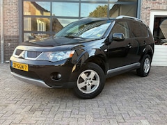 Mitsubishi Outlander - 2.4 Intro Edition 2WD Airco Navi Handel/Export