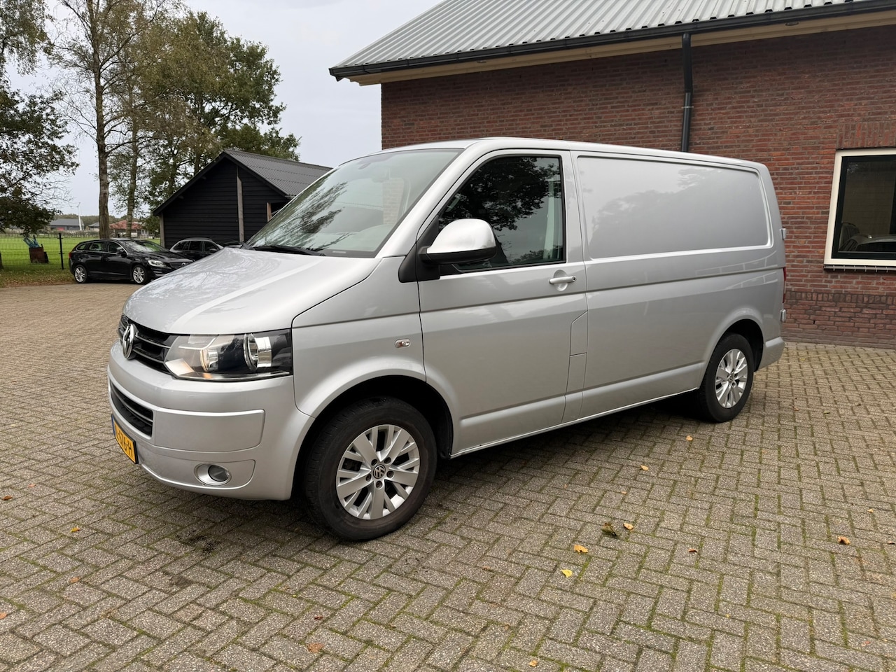 Volkswagen Transporter - 2.0 TDI L1H2 nette, goed onderhouden bus!! - AutoWereld.nl