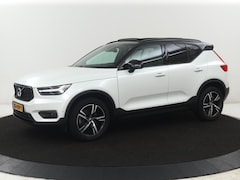 Volvo XC40 - 2.0 T4 AWD R-Design | Panoramadak | Leder | Trekhaak | Cruise control | Climate control |