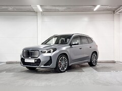 BMW iX1 - eDrive20 | M-Sport Pro | Travel Pack | Innovation Pack | Comfort Pack | Driving Assistant