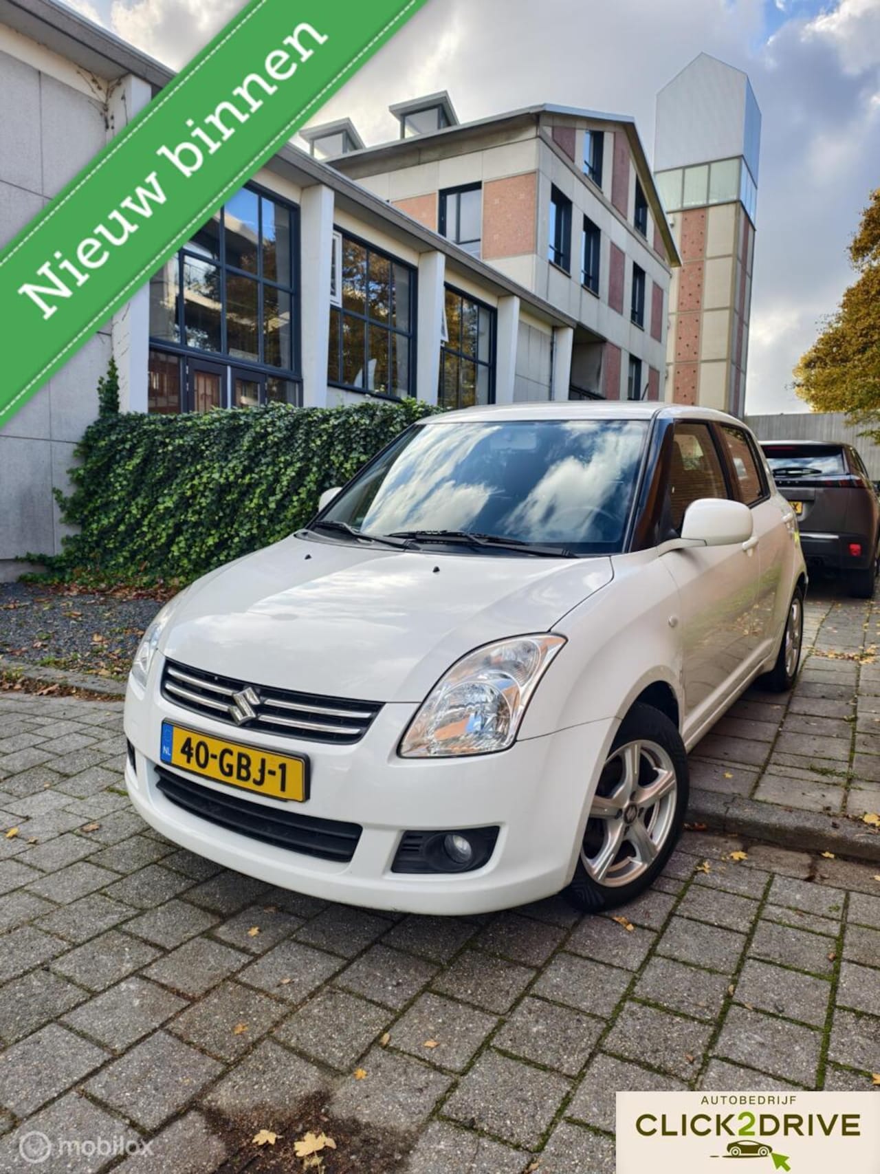 Suzuki Swift - 1.3 Club, Zonnedak, Airco lage km! 5 deurs - AutoWereld.nl