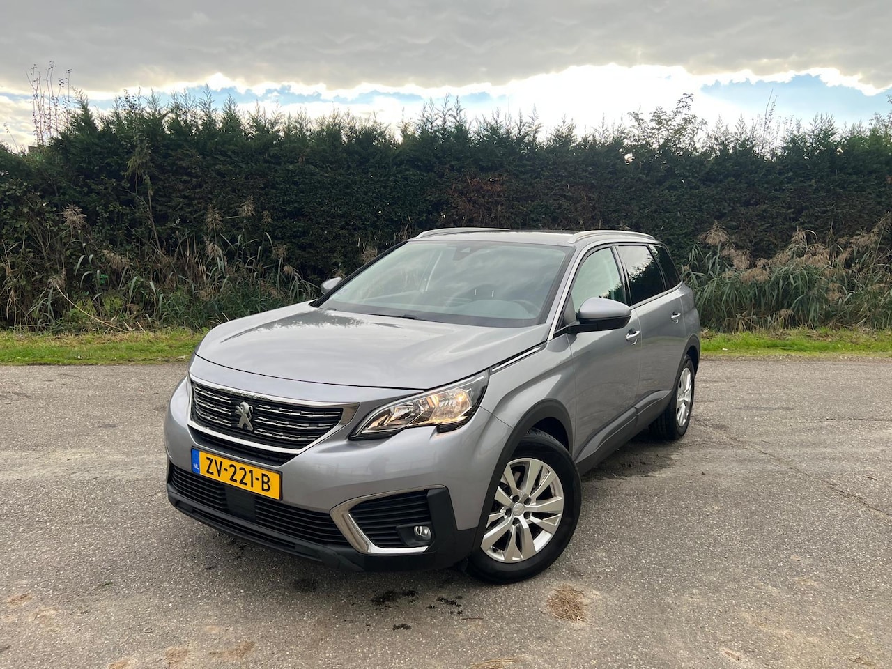 Peugeot 5008 - 1.2 Allure ECC NAVI CARPLAY 7P - AutoWereld.nl