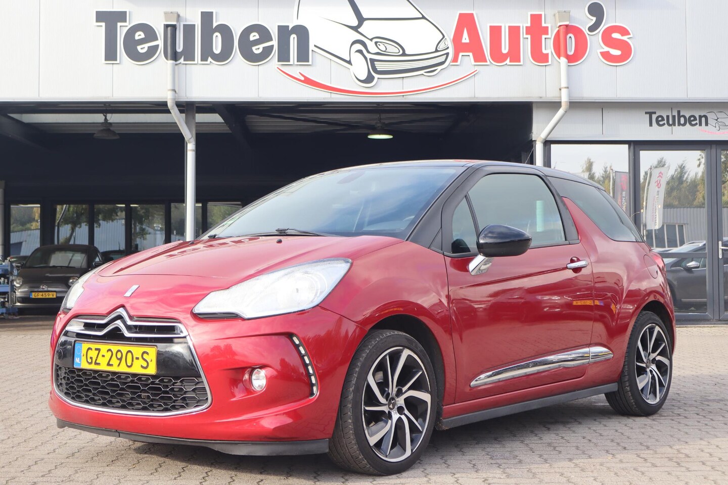 DS 3 - 1.2 PureTech Business | D-riem vervangen | Climate control | Cruise control | Navigatie | - AutoWereld.nl