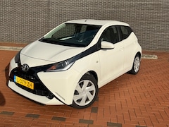 Toyota Aygo - 1.0 VVT-i x-play