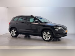 Skoda Karoq - 1.5 TSI DSG ACT Business Edition Navigatie Stoelverwarming DAB+ App-Connect