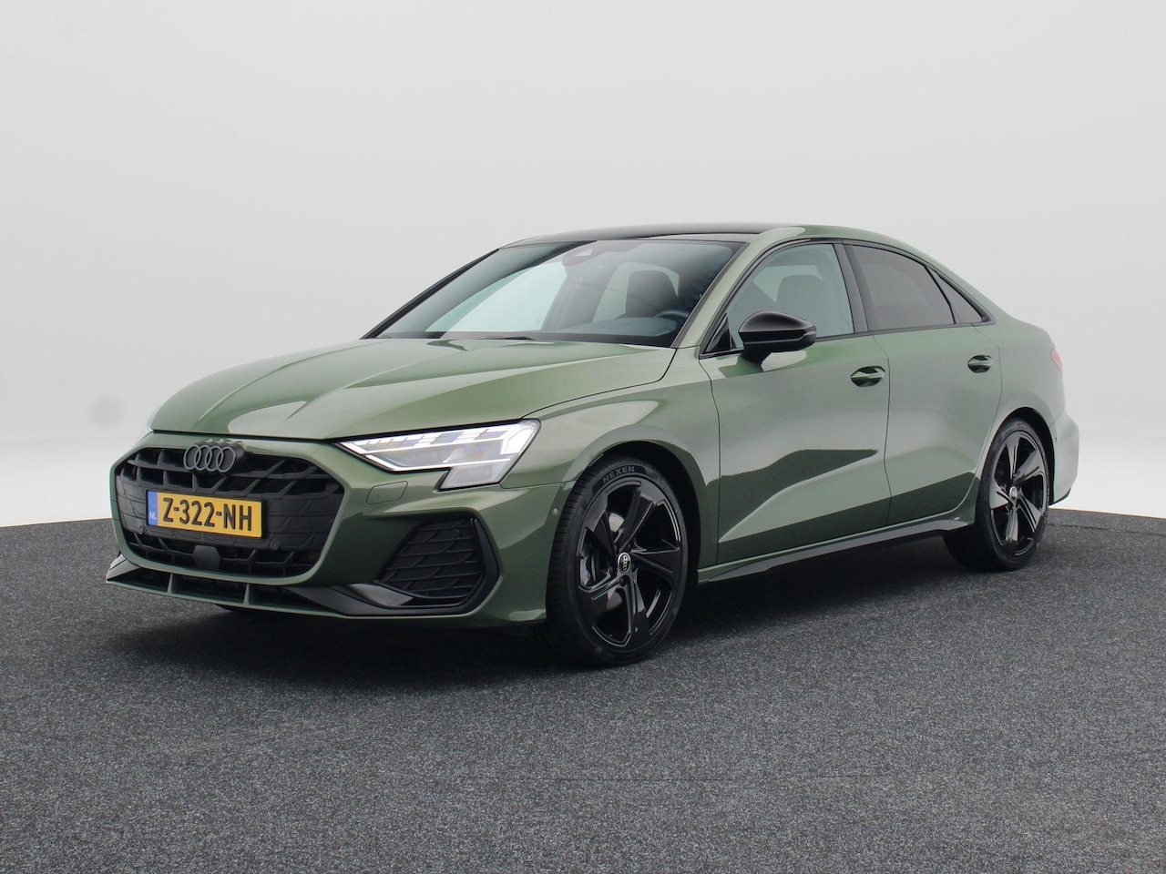 Audi A3 Limousine - 35 TFSi 150 Pk Automaat S edition | Full LED | Stoelverwarming | Camera | Sonos Audio | He - AutoWereld.nl