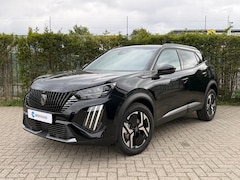 Peugeot 2008 - GT 1.2 Hybrid VOORRAADACTIE | 8 JAAR FABRIEKSGARANTIE | 17'' Lichtmetalen velgen KARAKOY |