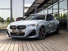 BMW 2-serie Coupé - M240i xDrive | HARMAN KARDON | STOELMEMORY | ADAPTIEVE CRUISE CONTROL | INNOVATIE PAKKET |