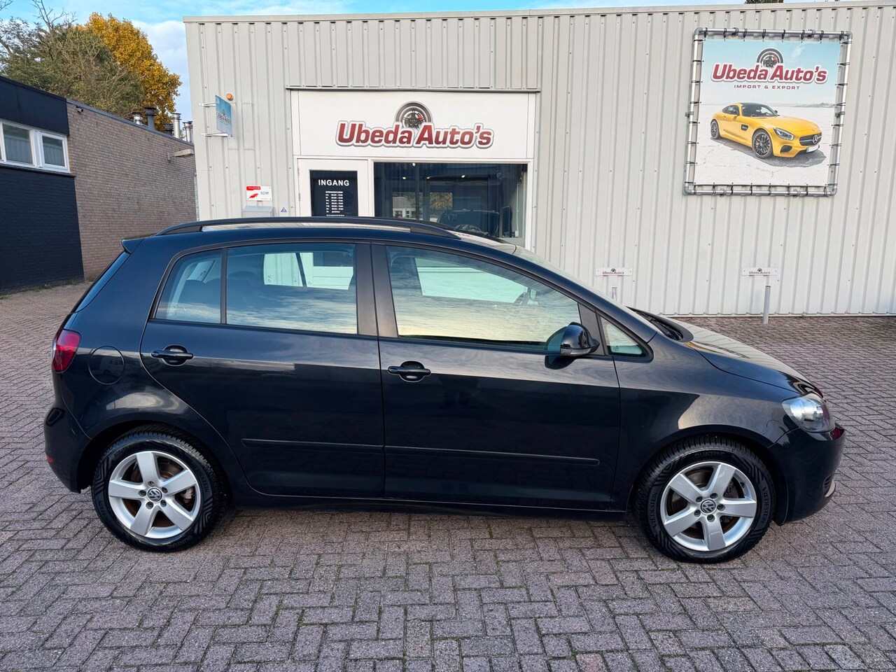 Volkswagen Golf Plus - 1.6 TDI Highline ZEER MOOI 3750E - AutoWereld.nl