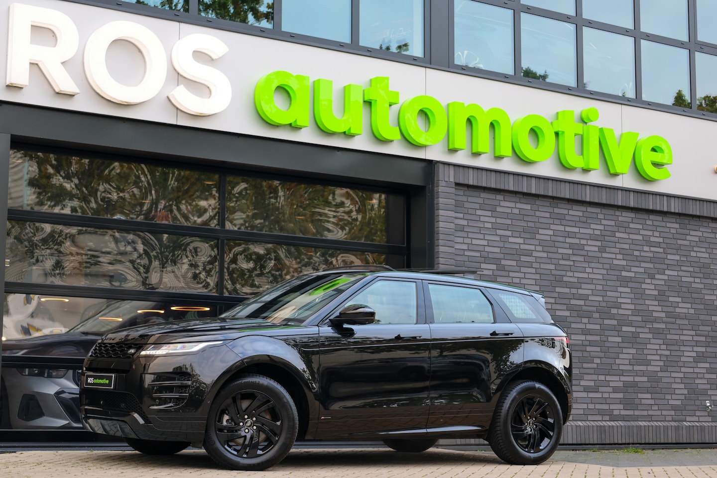 Land Rover Range Rover Evoque - 1.5 P160 R-Dynamic HSE | PANO | ACC | 360 | MEMORY | STOELVERWARMING | - AutoWereld.nl