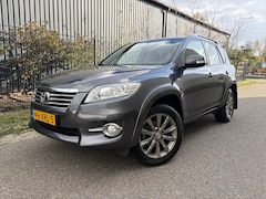 Toyota RAV4 - 2.2 D-CAT Executive Business / AUTOMAAT / NAVI / CRUISE / 4x4 / 4WD / 180dkm NAP