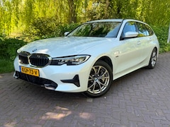 BMW 3-serie Touring - 330e Sportline plus 1 Eig. b.j. 2-2022 led verl., Navi, electr achterkl.17"lm