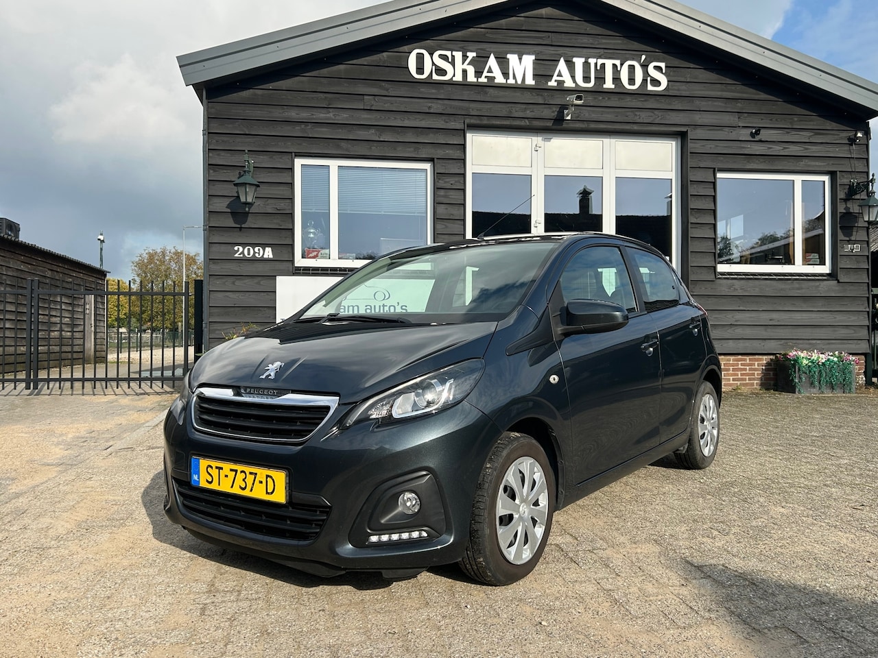 Peugeot 108 - 1.0 e-VTi Active 1.0 e-VTi Active 5-drs, Airco - AutoWereld.nl