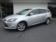 Ford Focus Wagon - 1.6 EcoBoost Trend / Airco/ Parkeersensoren/ Stoelverwarming/ Trekhaak