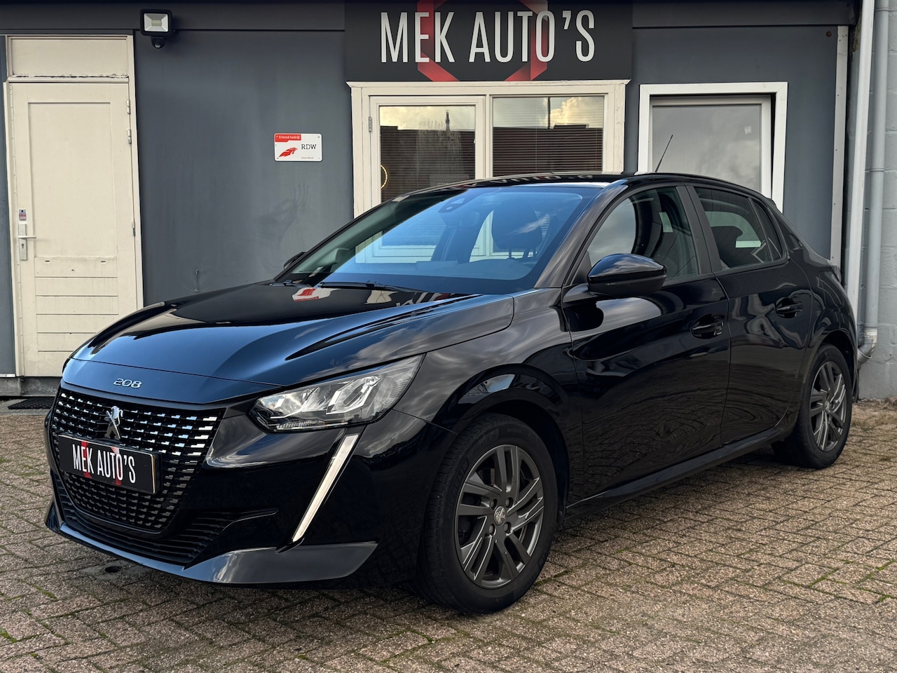 Peugeot 208 - 1.2 PureTech Active Pack|Navi|LMV|Cruise|Carplay| - AutoWereld.nl