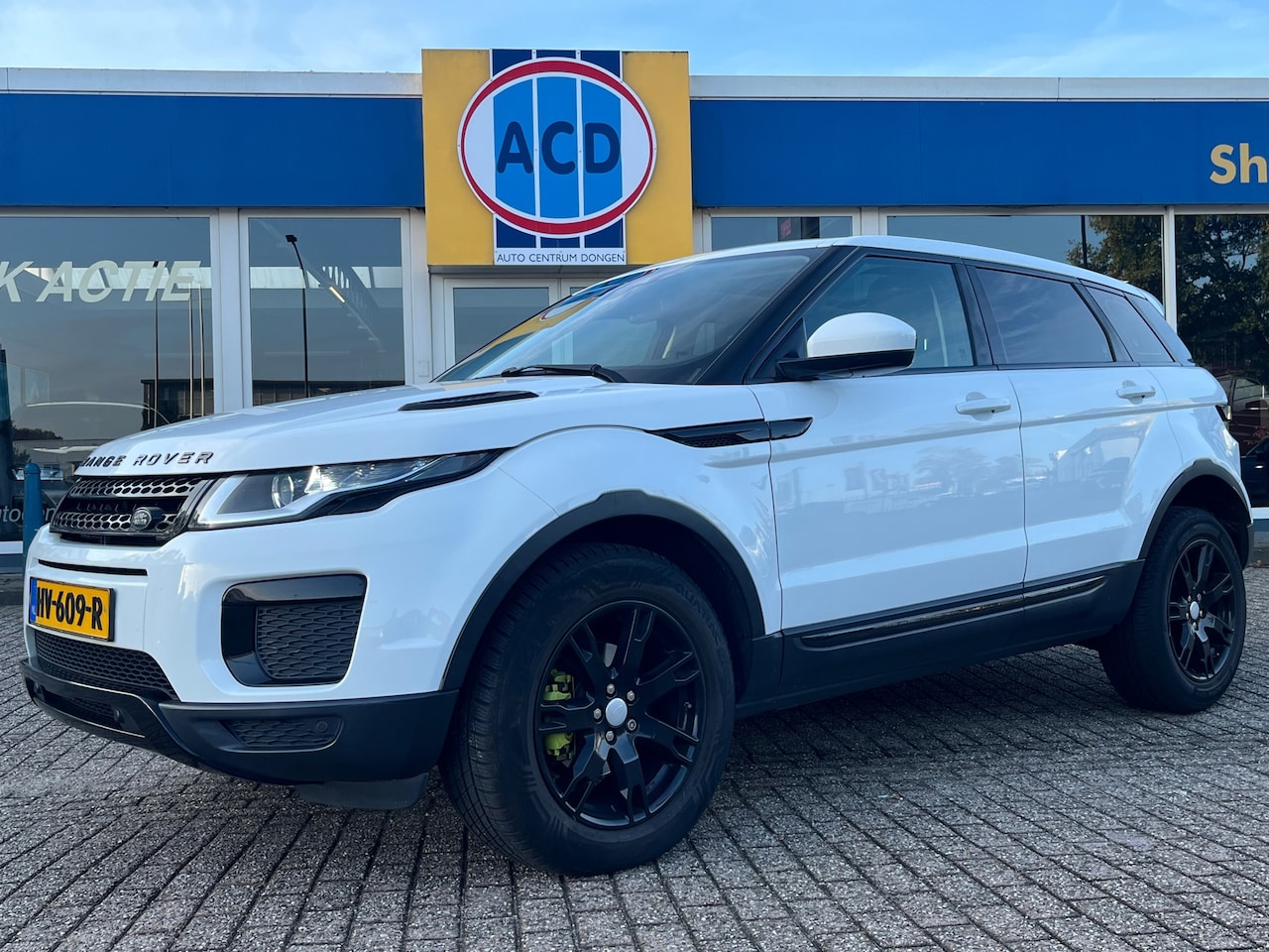 Land Rover Range Rover Evoque - 2.0 eD4 Urban Series Pure | Orig. NL | PanoramaDak | Trekhaak | 2WD | - AutoWereld.nl