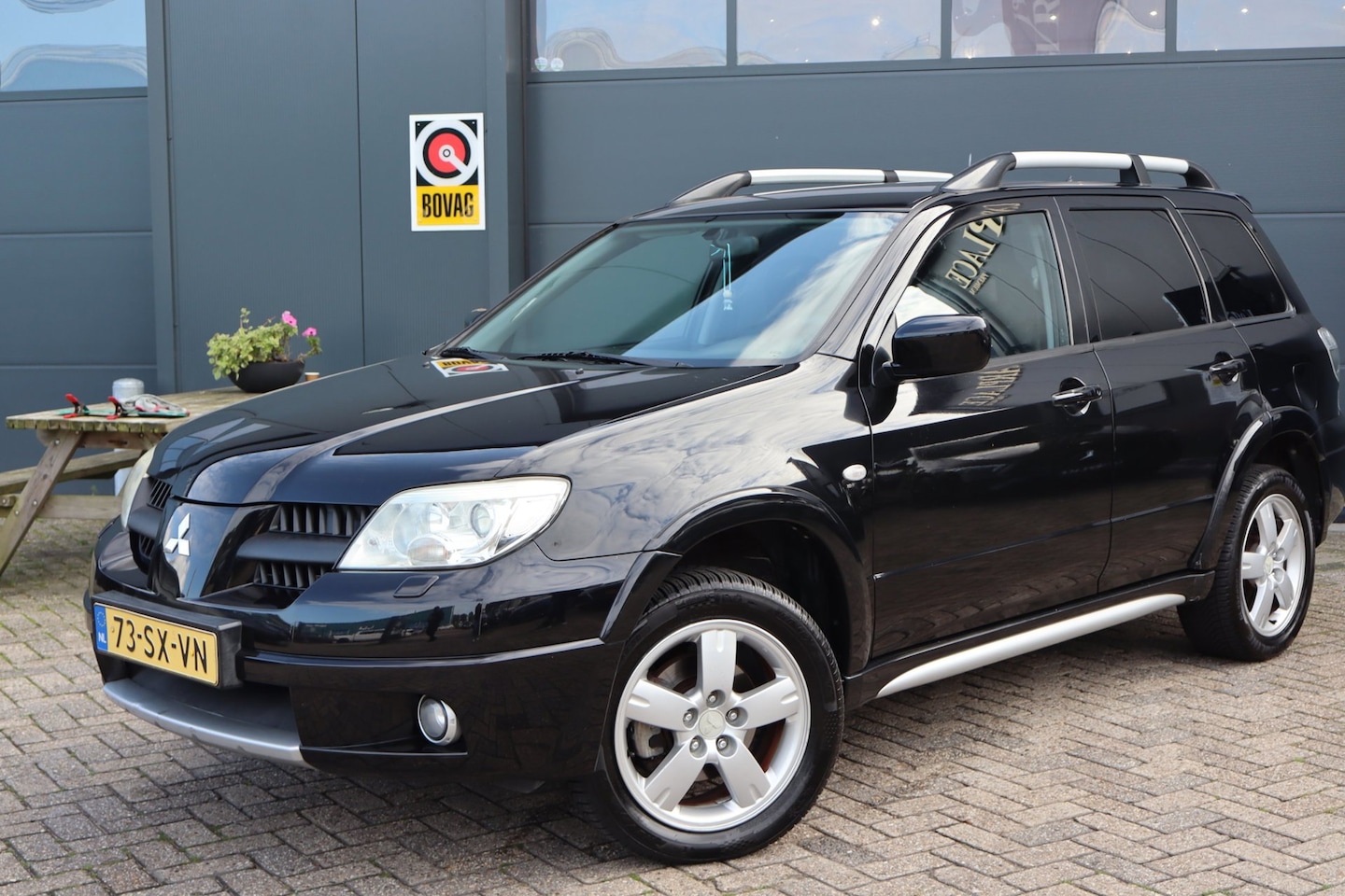 Mitsubishi Outlander Sport - 2.4 Invite Scott 4WD 2.4 Invite Scott 4WD - AutoWereld.nl