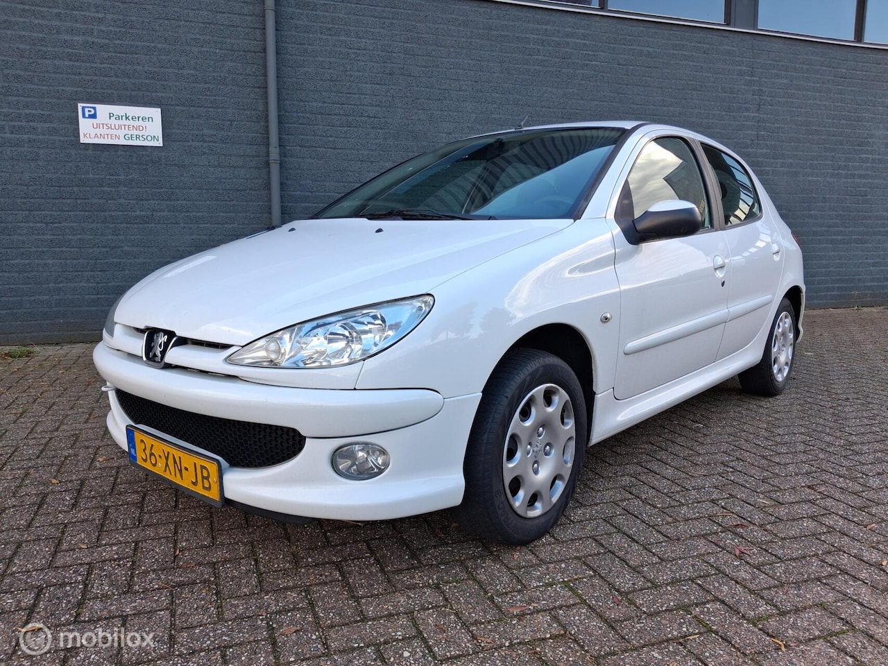 Peugeot 206 - 1.4 5-Deurs/Airco/Apk 08-'27 - AutoWereld.nl
