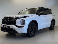 Mitsubishi Outlander - 2.4 PHEV Instyle+ Black Edition | Actieprijs | Uniek in NL | 20 Inch | Full Options | 8 Ja