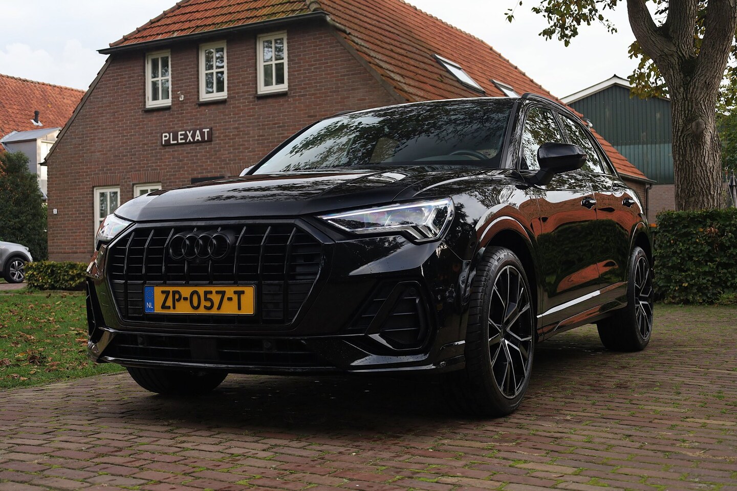 Audi Q3 - 35 TFSI S Line Aut. | 3x S-Line | Lederen Stoelen | Matrix Led | Stoelverwarming | Virtual - AutoWereld.nl