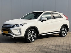 Mitsubishi Eclipse Cross - 1.5 DI-T Intense | Trekhaak 1600kg geremd | Voorstoelen verwarmd | Adaptive Cruise Control