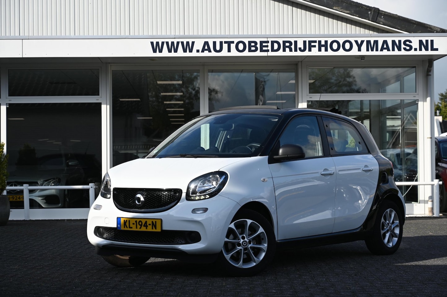 Smart Forfour - 1.0 Automaat Passion Opendak Carplay - AutoWereld.nl