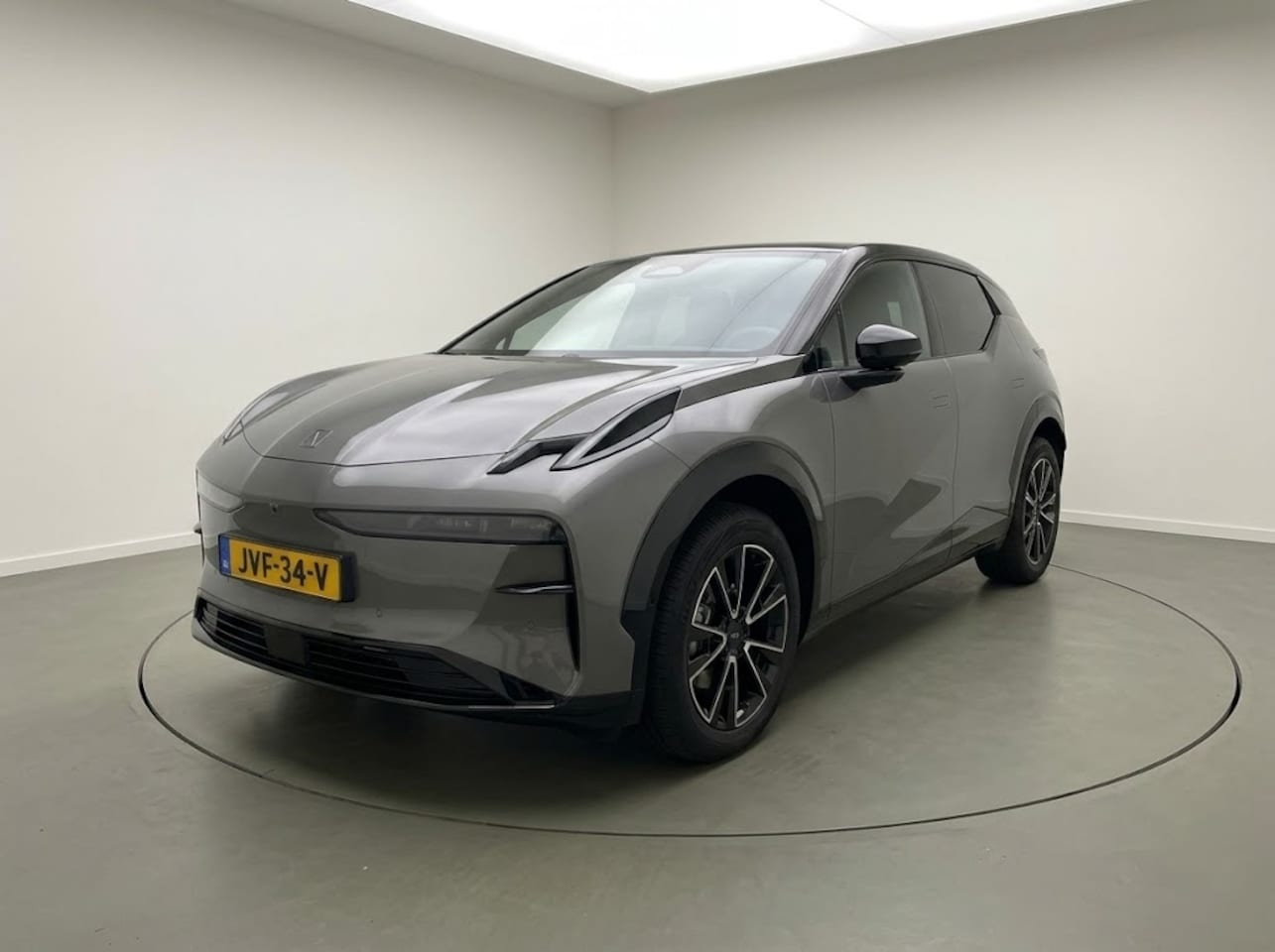 ZEEKR X - RWD Long Range 69kWh | Geen import | Compleet | Navi | Trekhaak - AutoWereld.nl