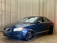 Volvo S80 - 2.0 T Momentum *Org.NL* 200 PK / Dealer Onderhouden / Carplay / 20" LMV / Camera / Leder /