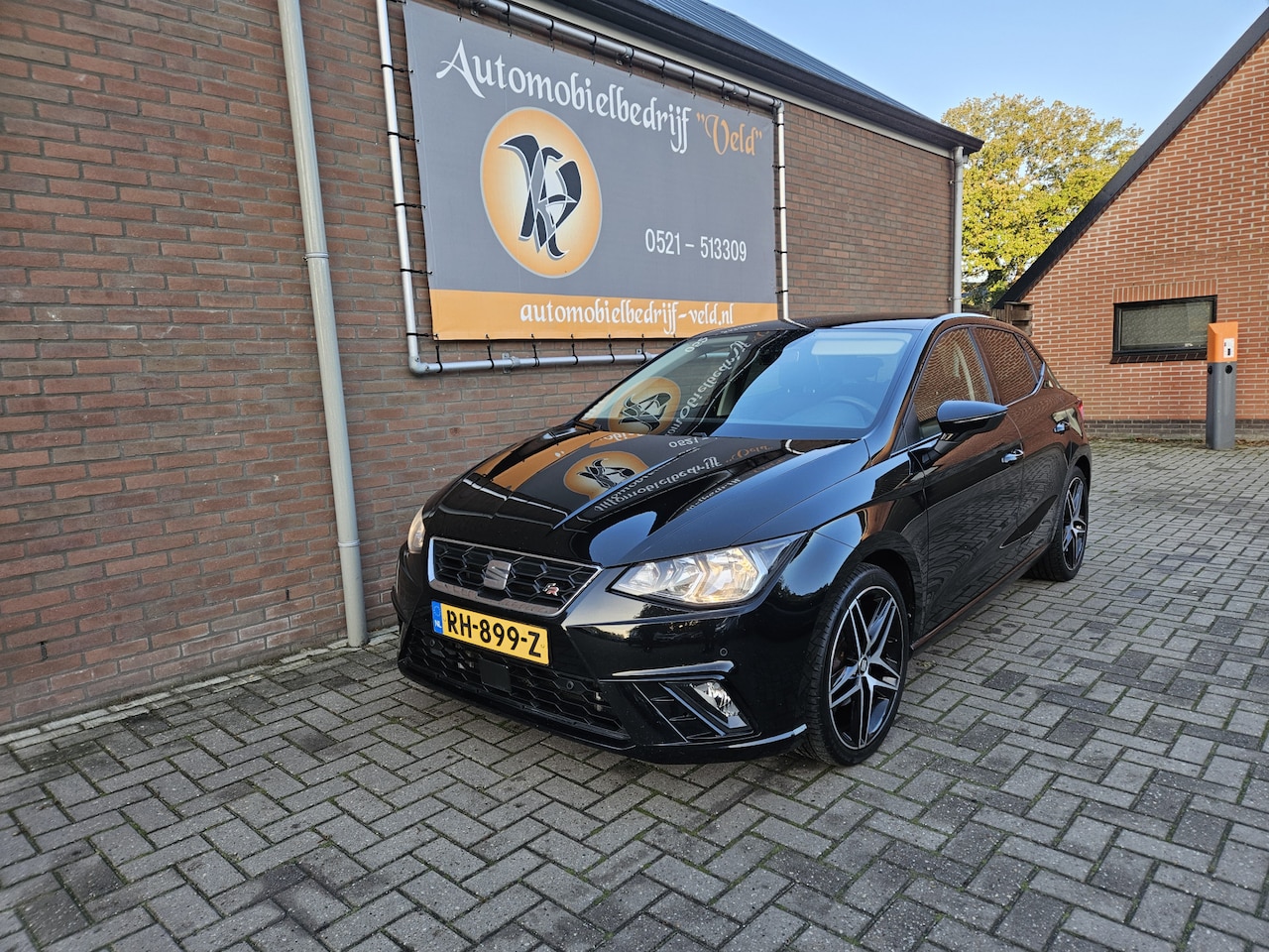 SEAT Ibiza - 1.0 TSI FR Business Intense 1.0 TSI FR Business Intense - AutoWereld.nl